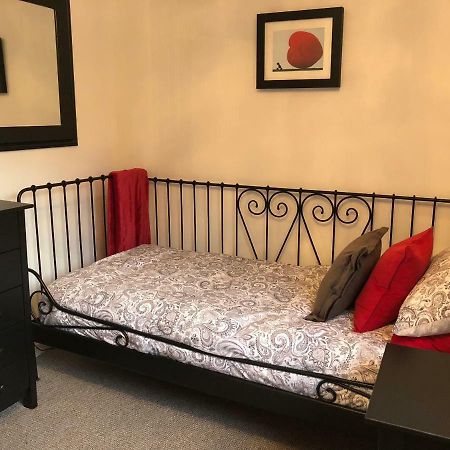 1 Silkin Serviced Accommodation Newton Aycliffe Zewnętrze zdjęcie
